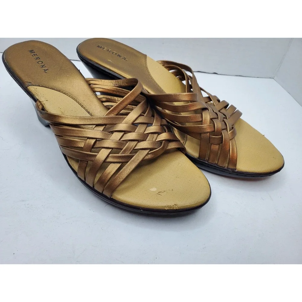 Y2K Sandals Merona Gold Small Heel Wedge‎ Size 9 Fast Shipping